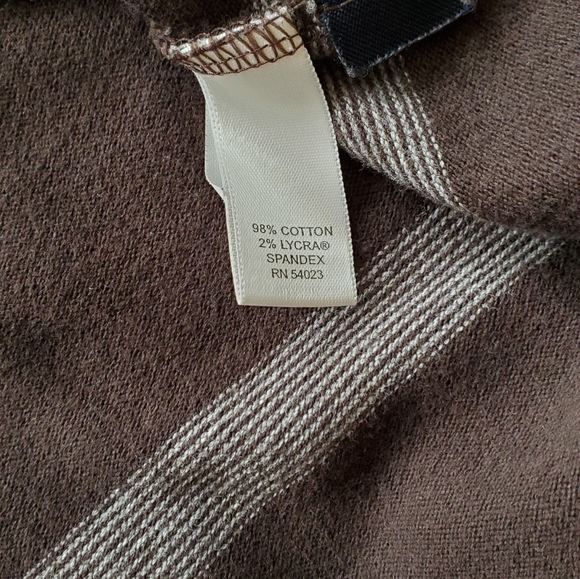 Banana Republic Sweater - Picture 3 of 3
